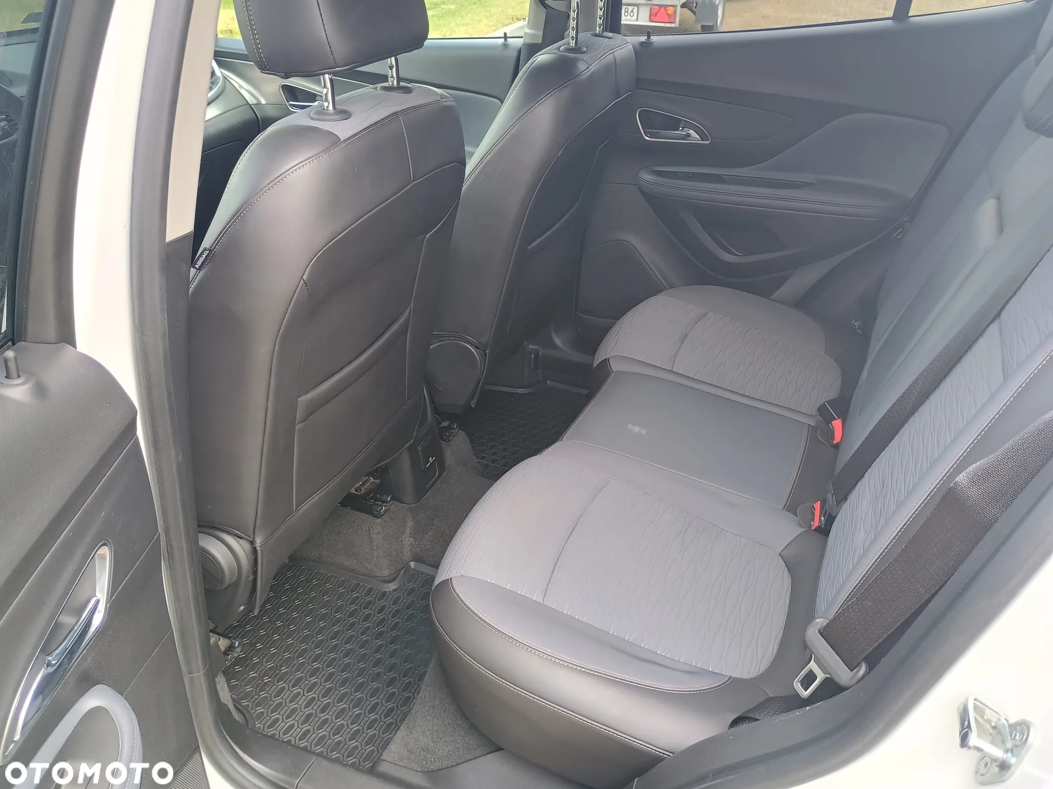 Opel Mokka - 10