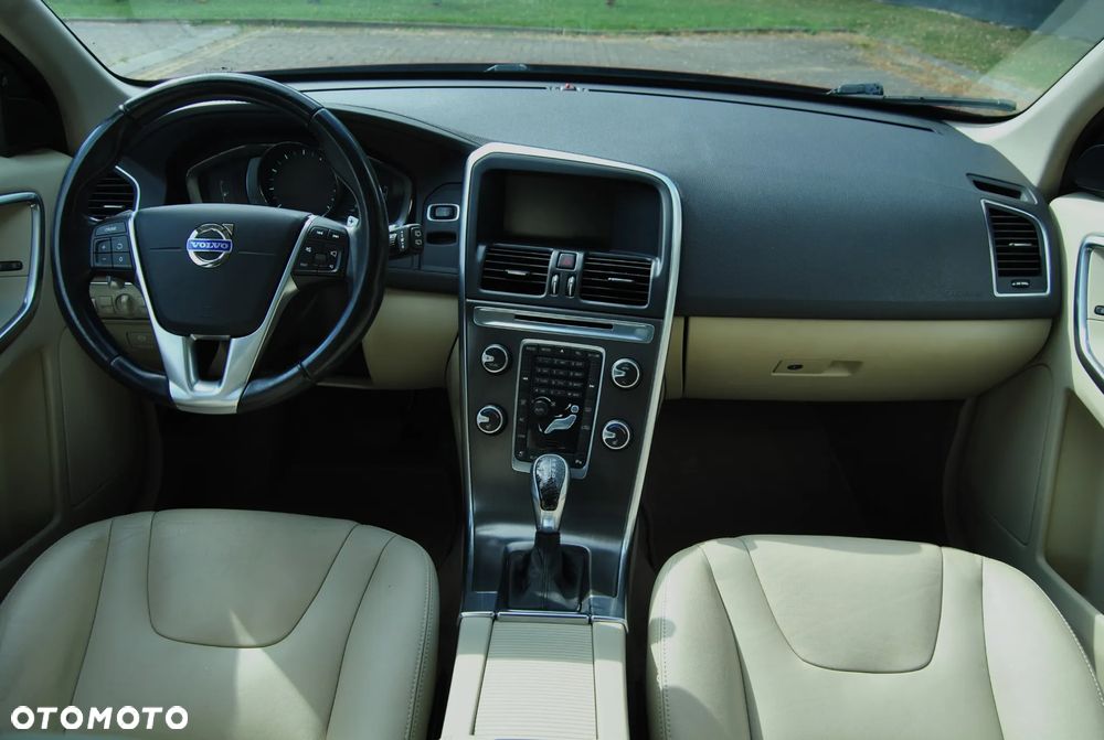 Volvo XC 60 T6 AWD Summum - 9