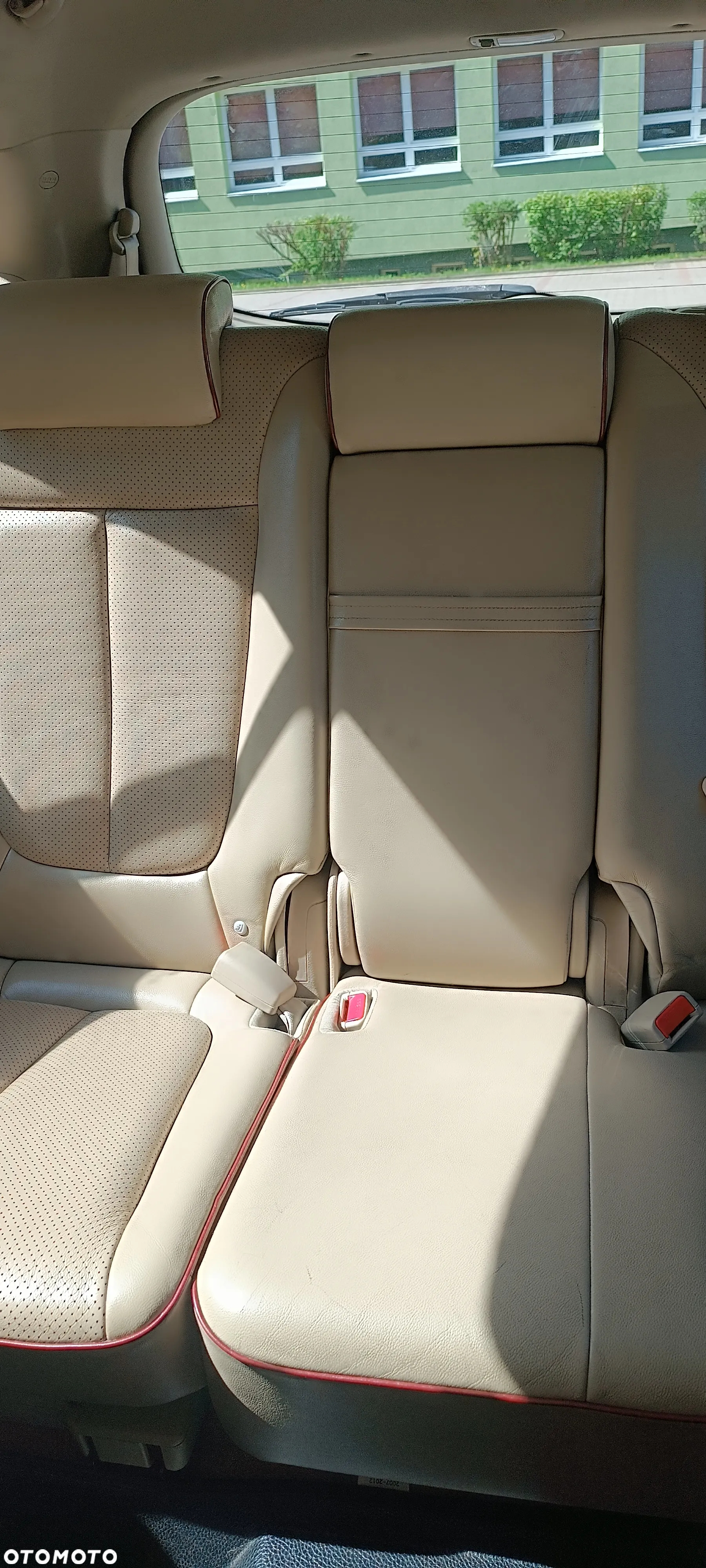 Hyundai Santa Fe - 15