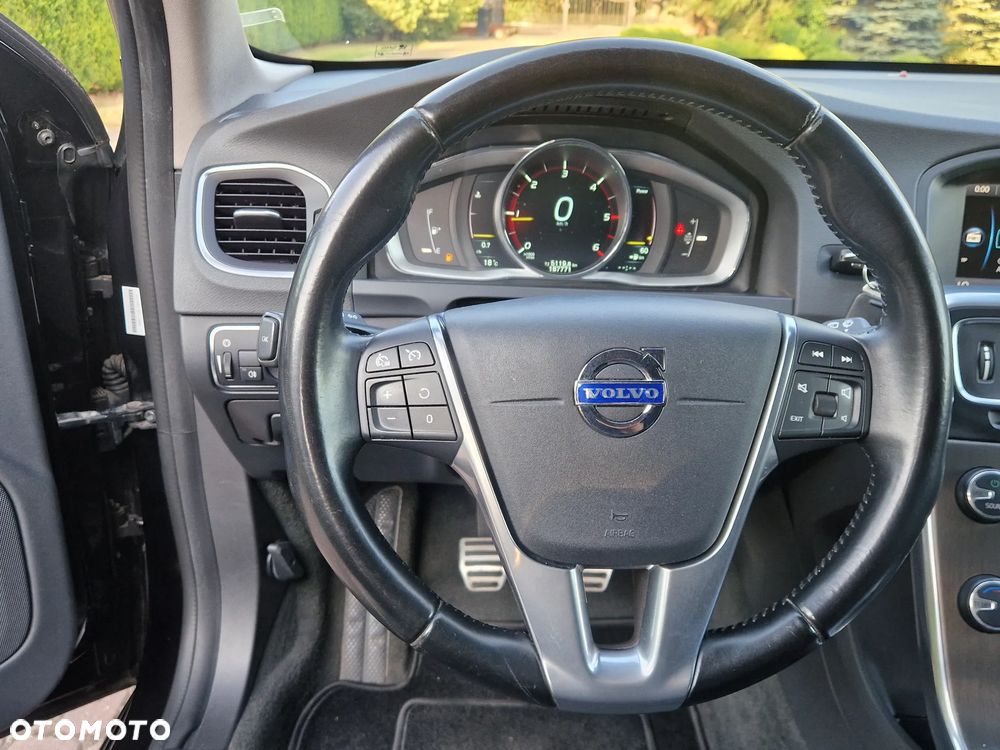Volvo V60 D2 Momentum - 7