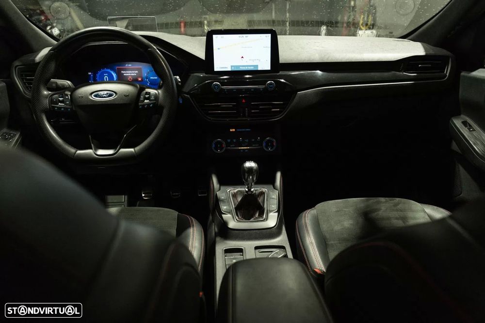 Ford Kuga 1.5 EcoBoost ST-Line - 13