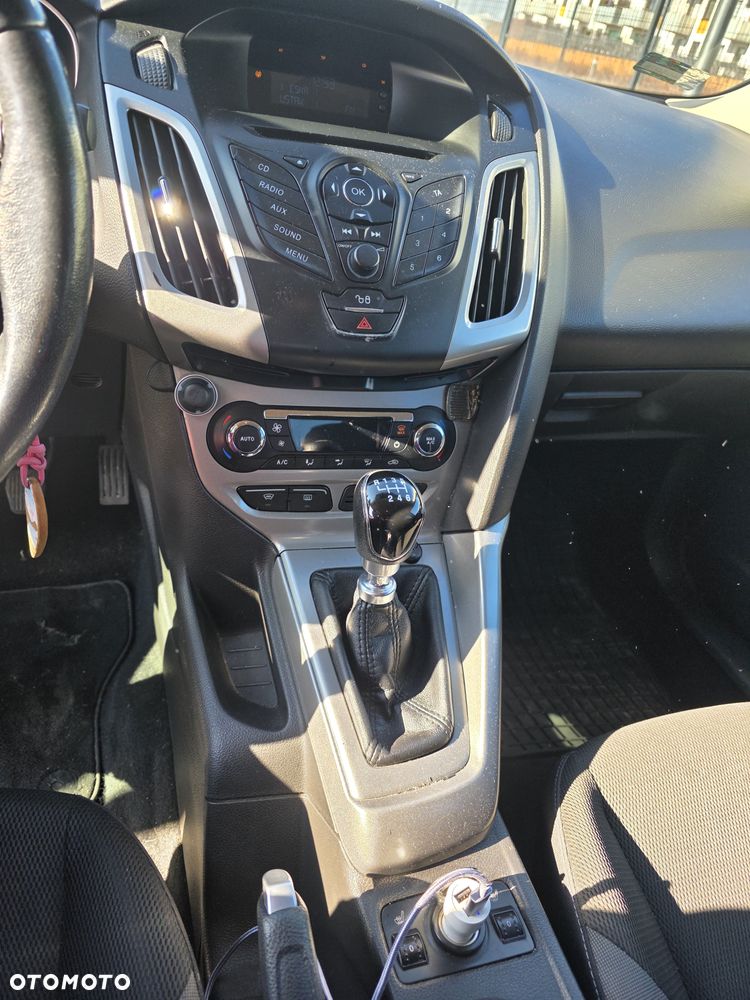 Ford Focus 1.6 TDCi Edition - 11