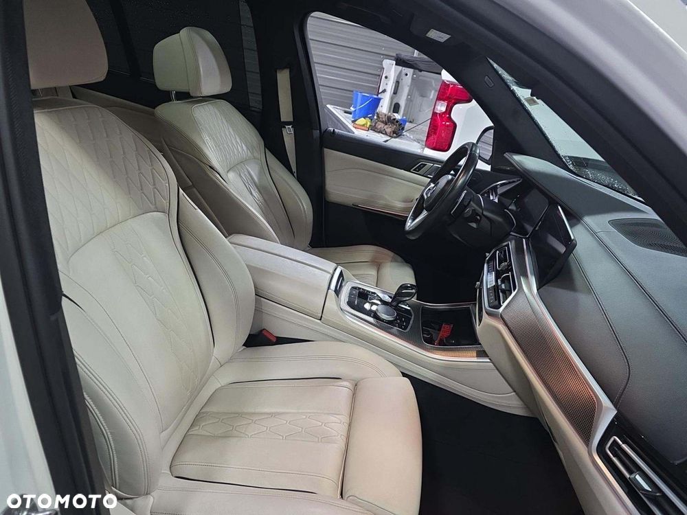 BMW X5 xDrive40i xLine - 8