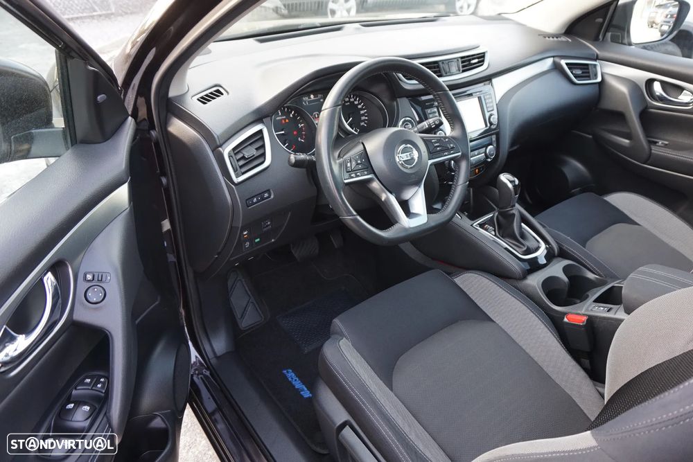 Nissan Qashqai 1.6 dCi Xtronic N-Connecta - 18
