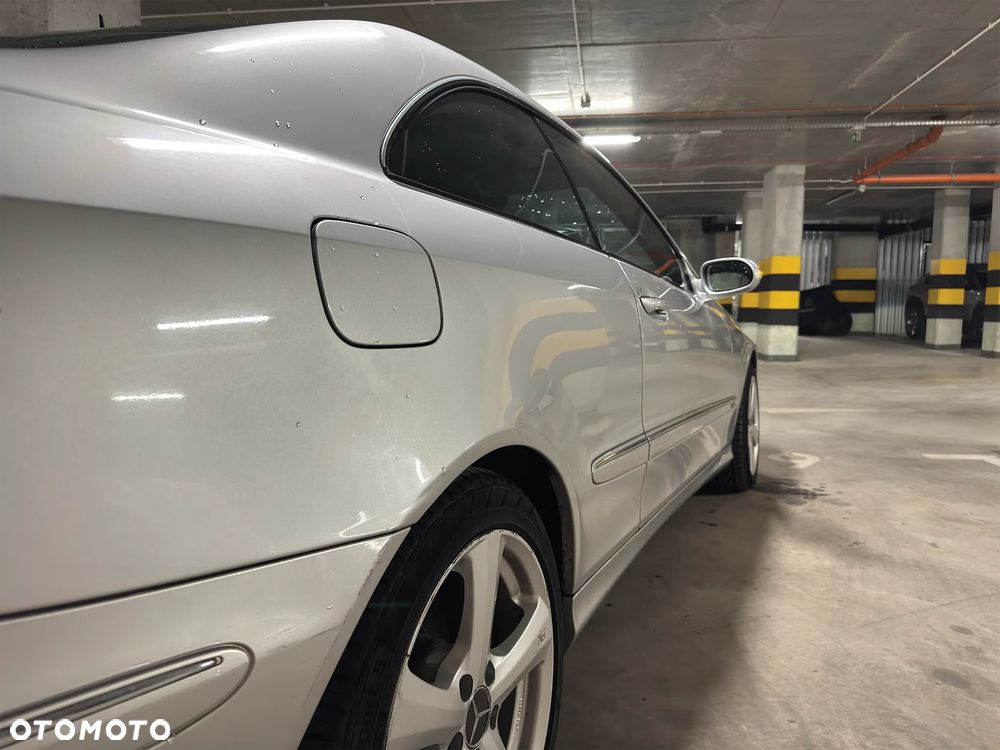 Mercedes-Benz CLK - 8