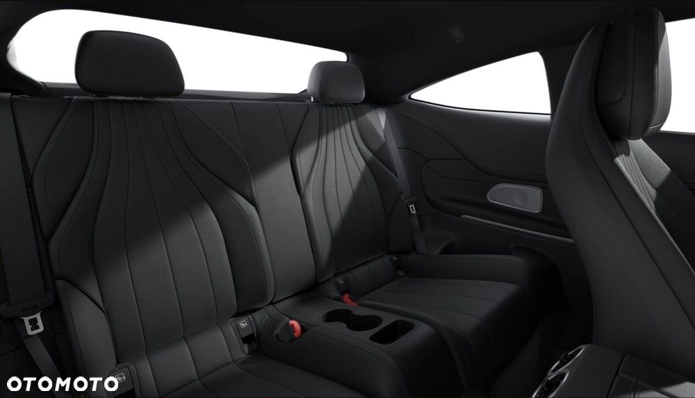 Mercedes-Benz CLE 300 mHEV 4-Matic AMG Line - 9