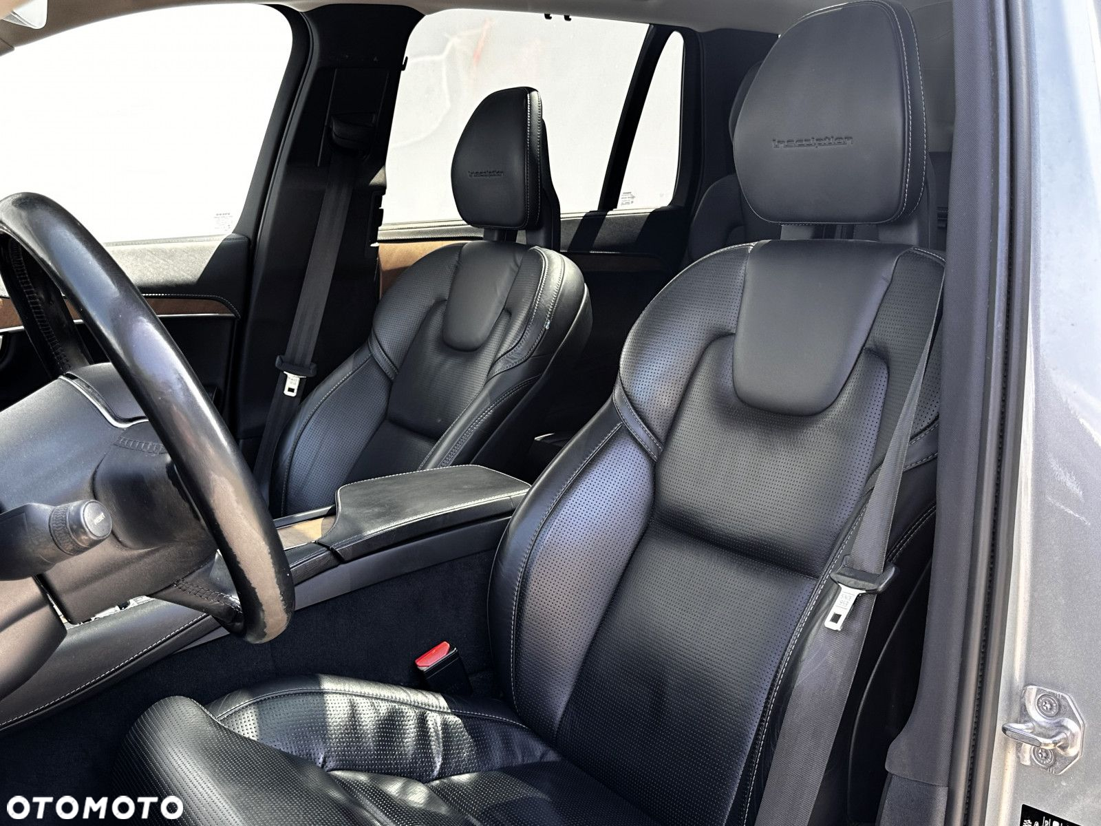 Volvo XC 90 - 23