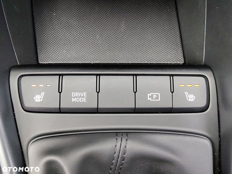 Hyundai i20 - 25