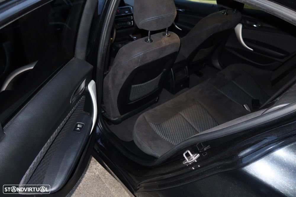 BMW 116 d Pack M - 24