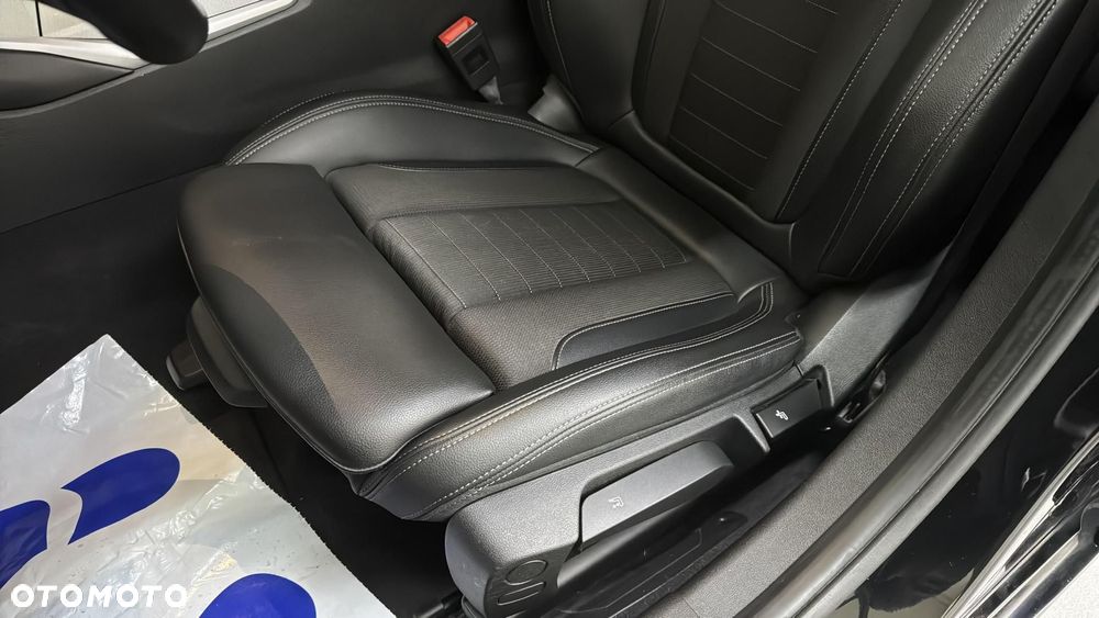 BMW Seria 3 318d MHEV Advantage - 14