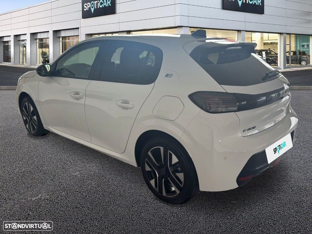 Peugeot e-208 51 kWh Allure - 7