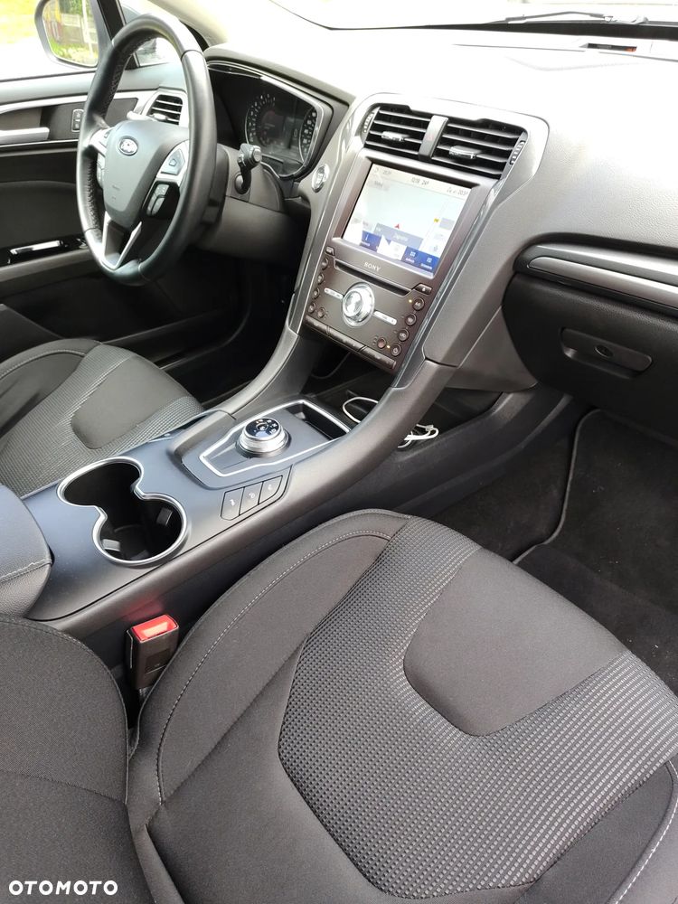 Ford Mondeo 2.0 EcoBlue Titanium - 17