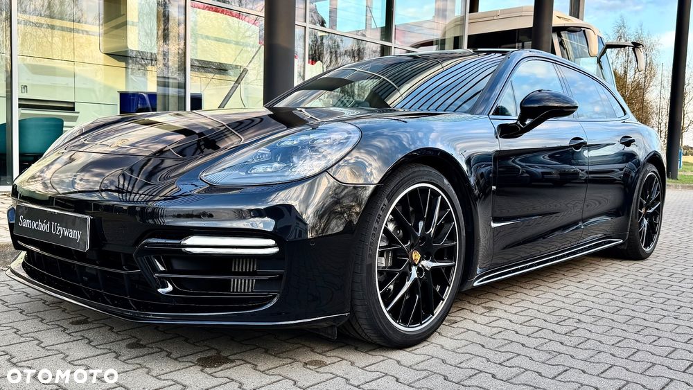 Porsche Panamera 4 GPF - 30