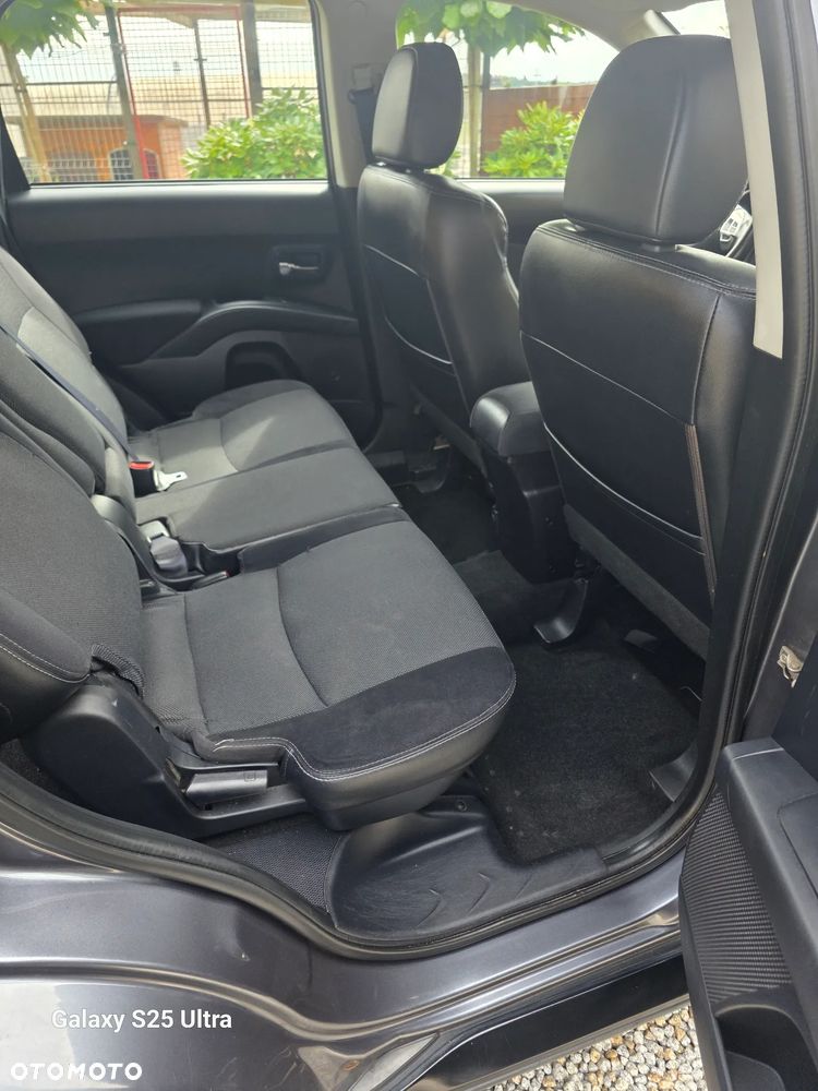 Peugeot 4007 2.2HDi Premium - 11