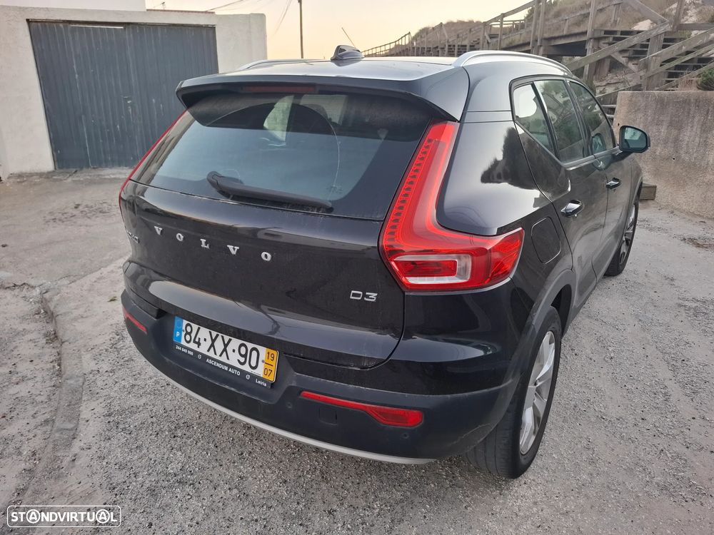 Volvo XC 40 2.0 D3 Momentum - 5