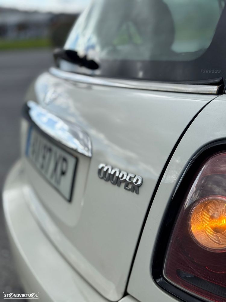 MINI 3 Portas Cooper D - 13