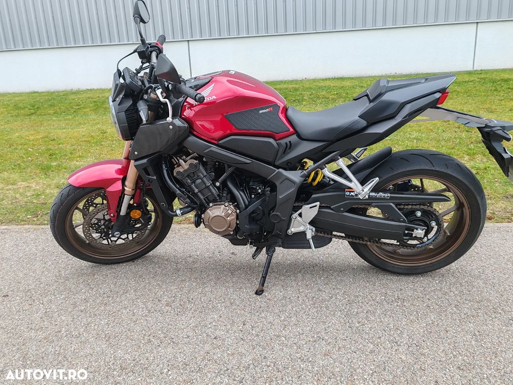 Honda CB 650R - 15