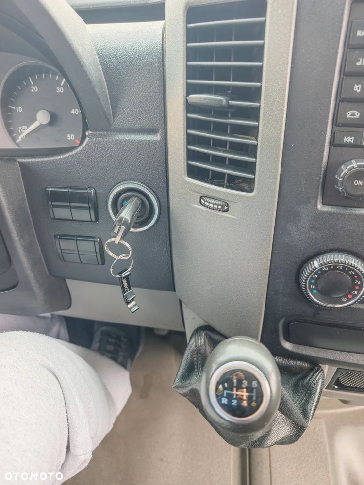 Mercedes-Benz Sprinter 313L2H2 - 11