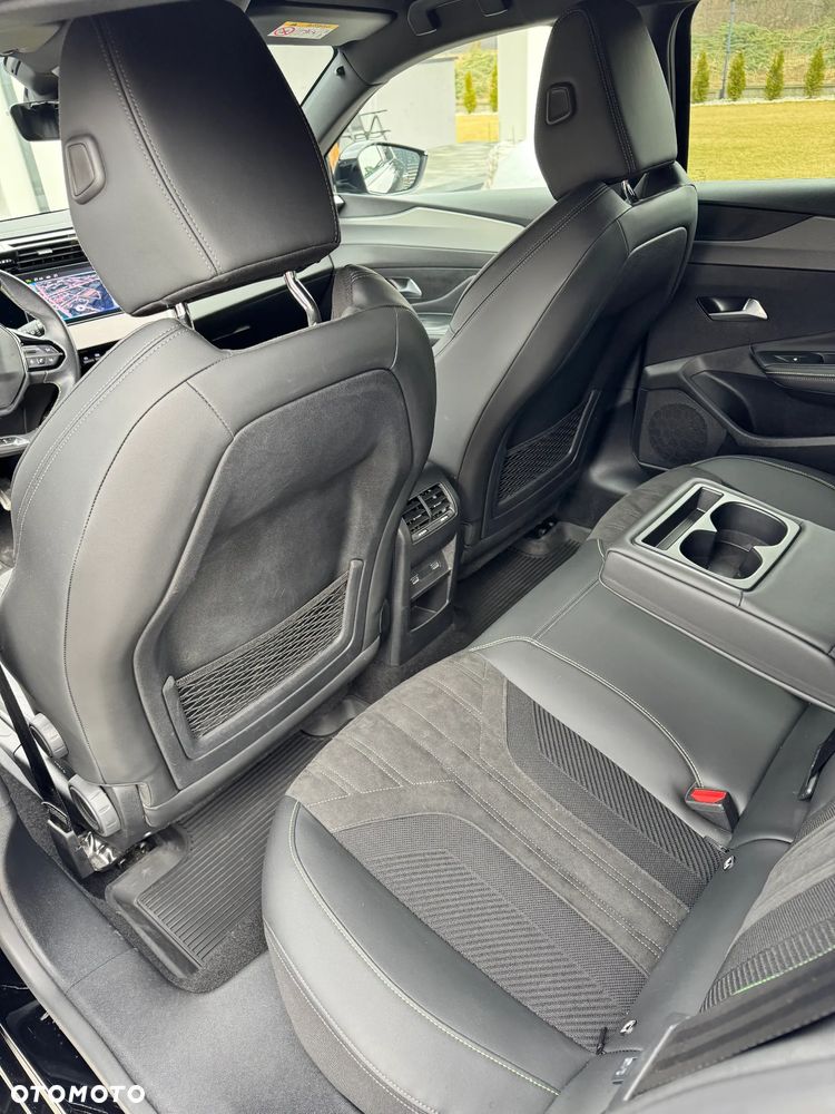 Peugeot 308 1.2 PureTech GT Pack S&S EAT8 - 32