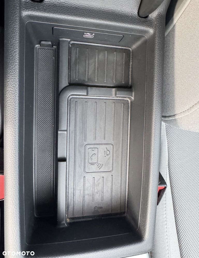 Audi A4 Avant 2.0 TDI S tronic quattro sport - 39