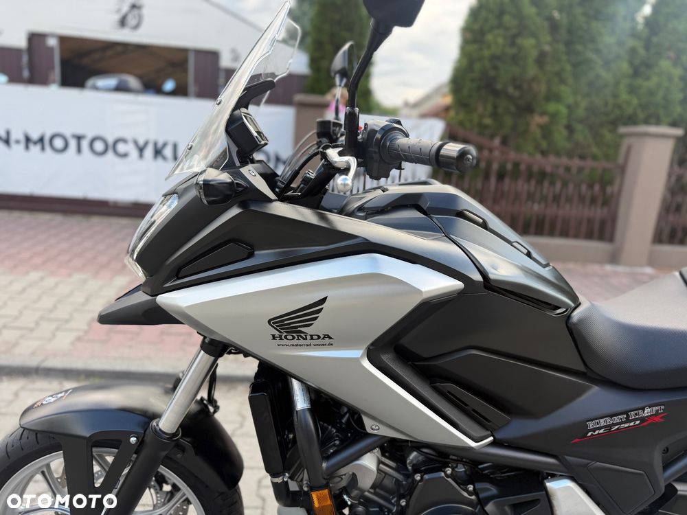 Honda NC - 21