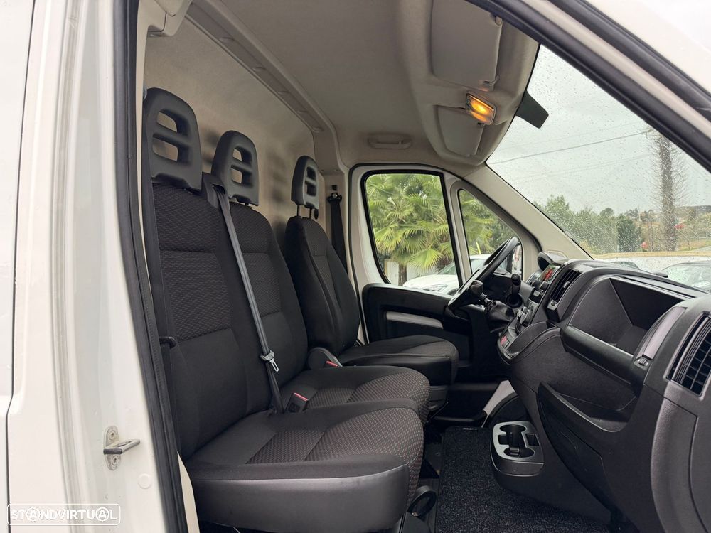 Peugeot Boxer 2.2 BlueHDi 330 L1H1 Premium - 20