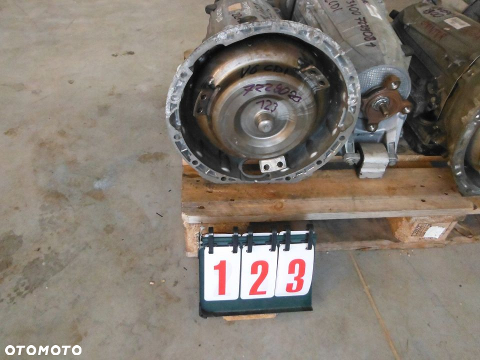 SKRZYNIA MERCEDES W221 3.0 V6 22127005101 7229020 - 2