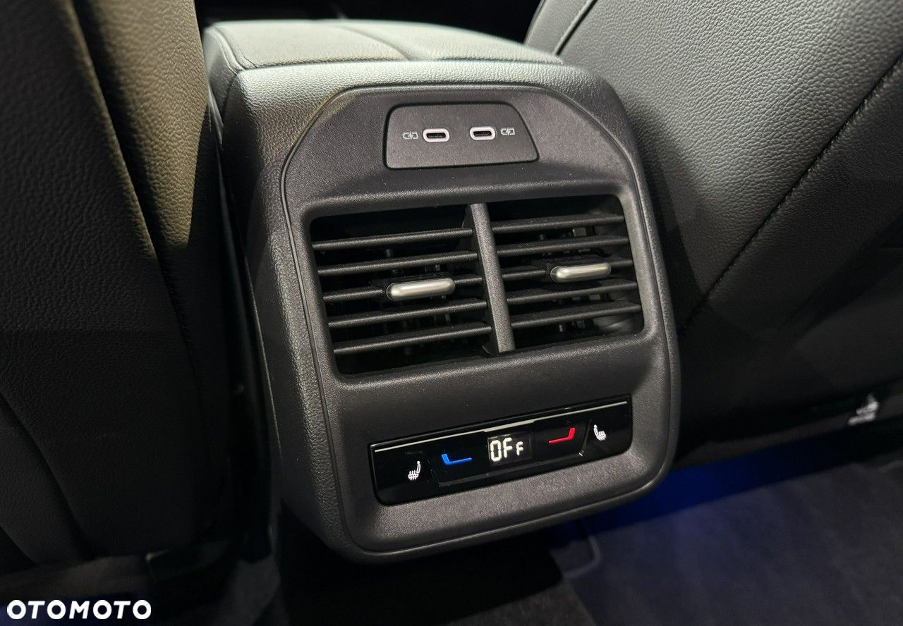 Skoda Superb 2.0 TDI SCR 4x4 L&K DSG - 18