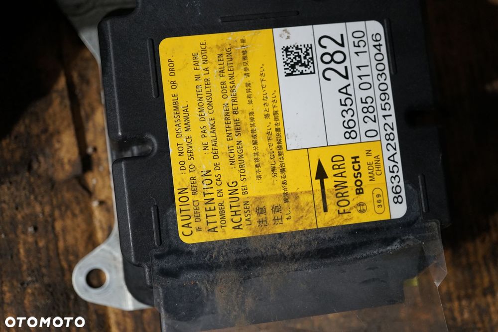 DESKA ROZDZIELCZA AIRBAG KONSOLA OUTLANDER III LIFT MITSUBISHI 2015-2018 - 5