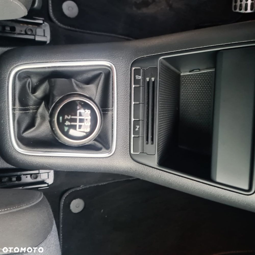 Volkswagen Golf Plus 1.2 TSI Team - 31