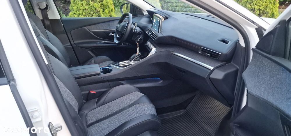 Peugeot 5008 1.5 BlueHDI Crossway S&S EAT8 - 8
