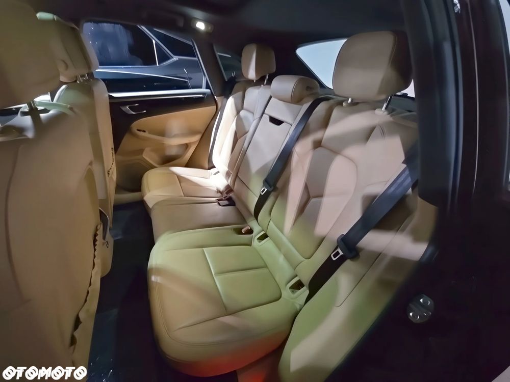 Porsche Macan Standard - 9