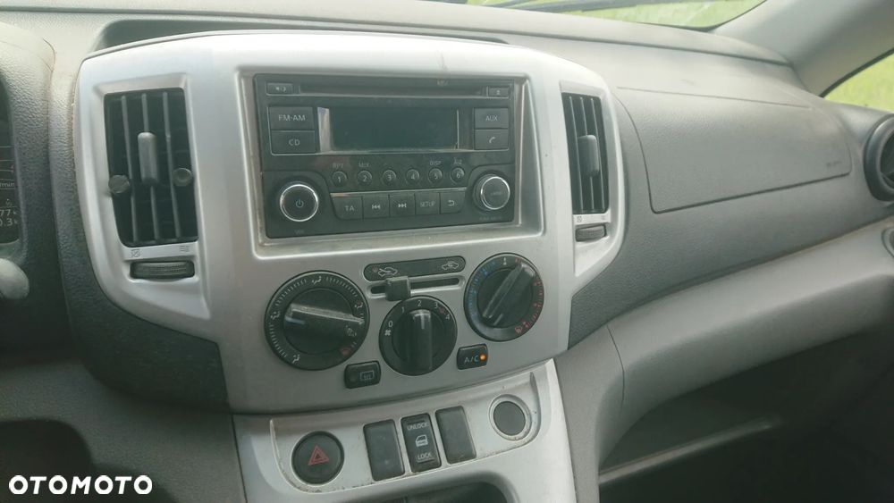 Nissan NV200 - 38