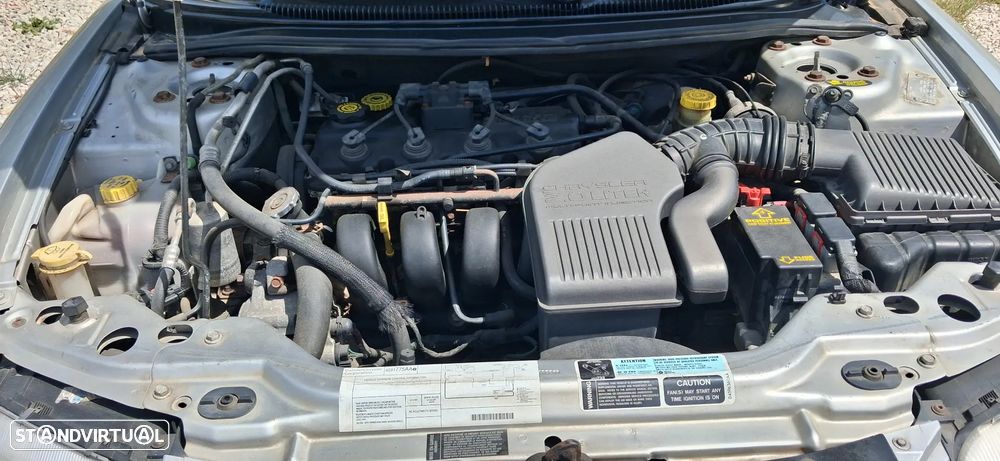 Chrysler Stratus 2.0 Limited - 6