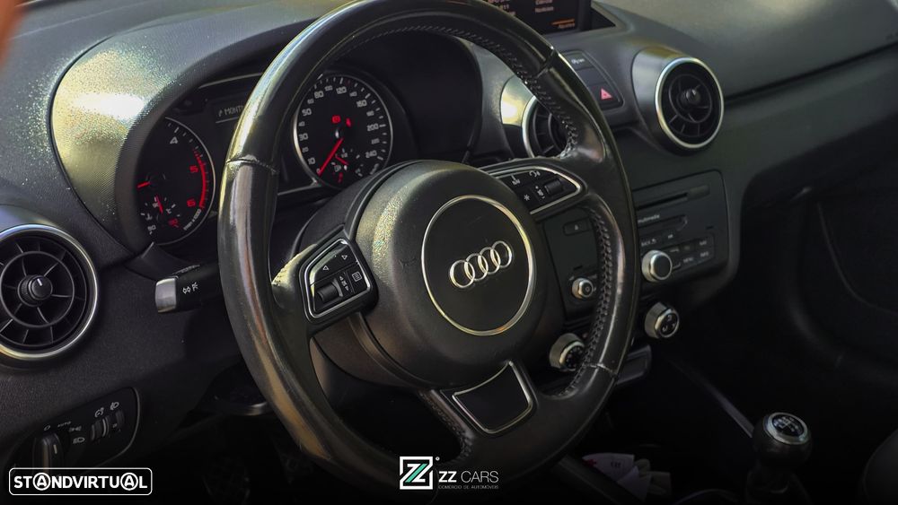 Audi A1 Sportback 1.6 TDI Attraction - 22