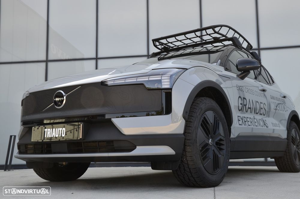 Volvo EX30 Cross Country 69 kWh Twin Motor Ultra - 37