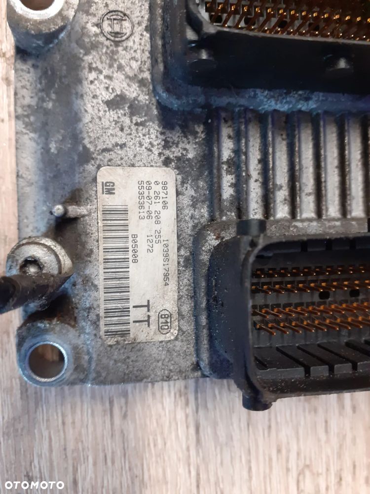 Sterownik KOMPUTER SILNIKA ECU OPEL ASTRA H - 2