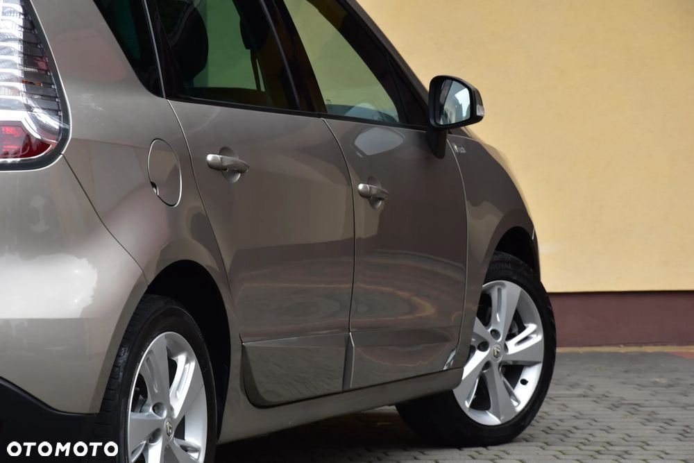 Renault Scenic 1.6 16V 110 Dynamique - 7