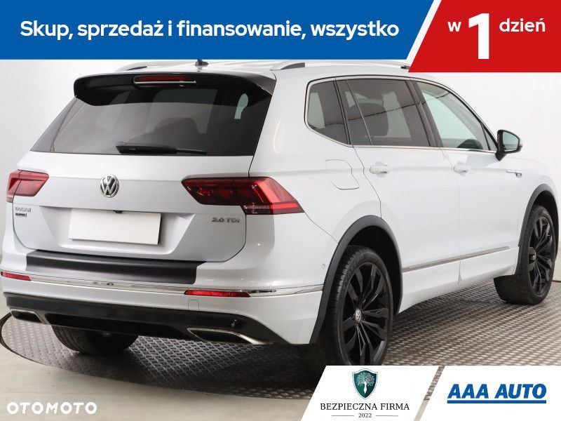 Volkswagen Tiguan Allspace - 6