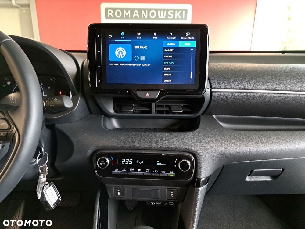 Toyota Yaris Hybrid 1.5 Style - 21