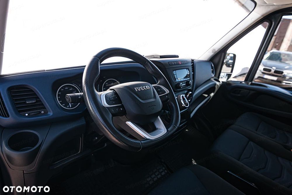 Iveco Daily 35S18 L4H2 Hi-Matic 3.0 180KM - 15