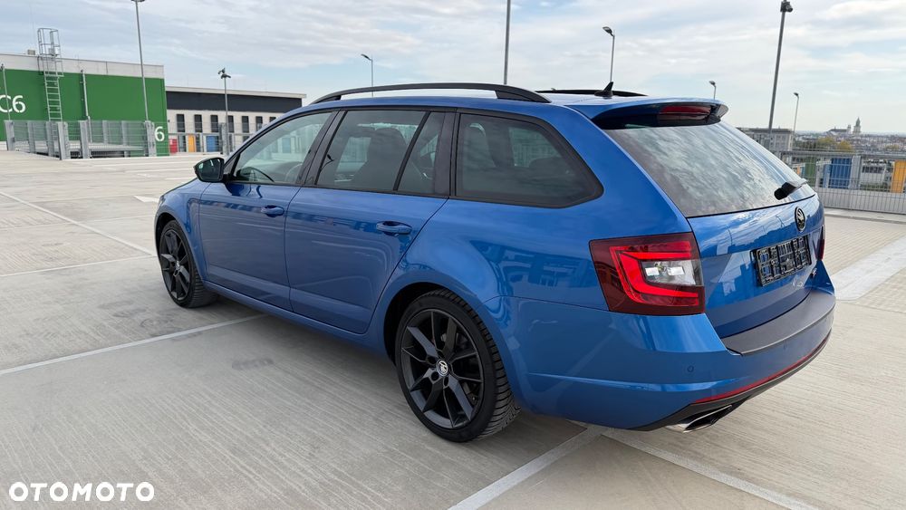 Skoda Octavia 2.0 TSI RS DSG - 5