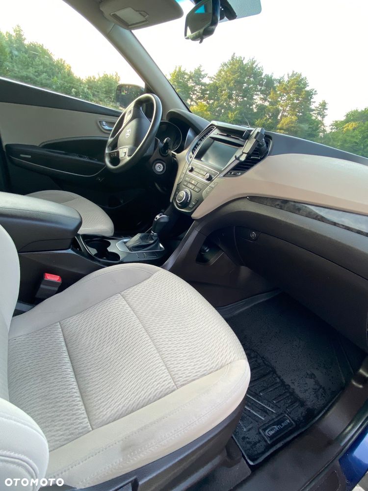 Hyundai Santa Fe 2.4 Sport Utility - 7