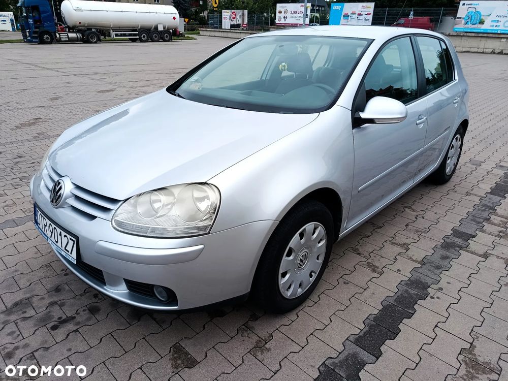 Volkswagen Golf 1.6 Trendline - 2