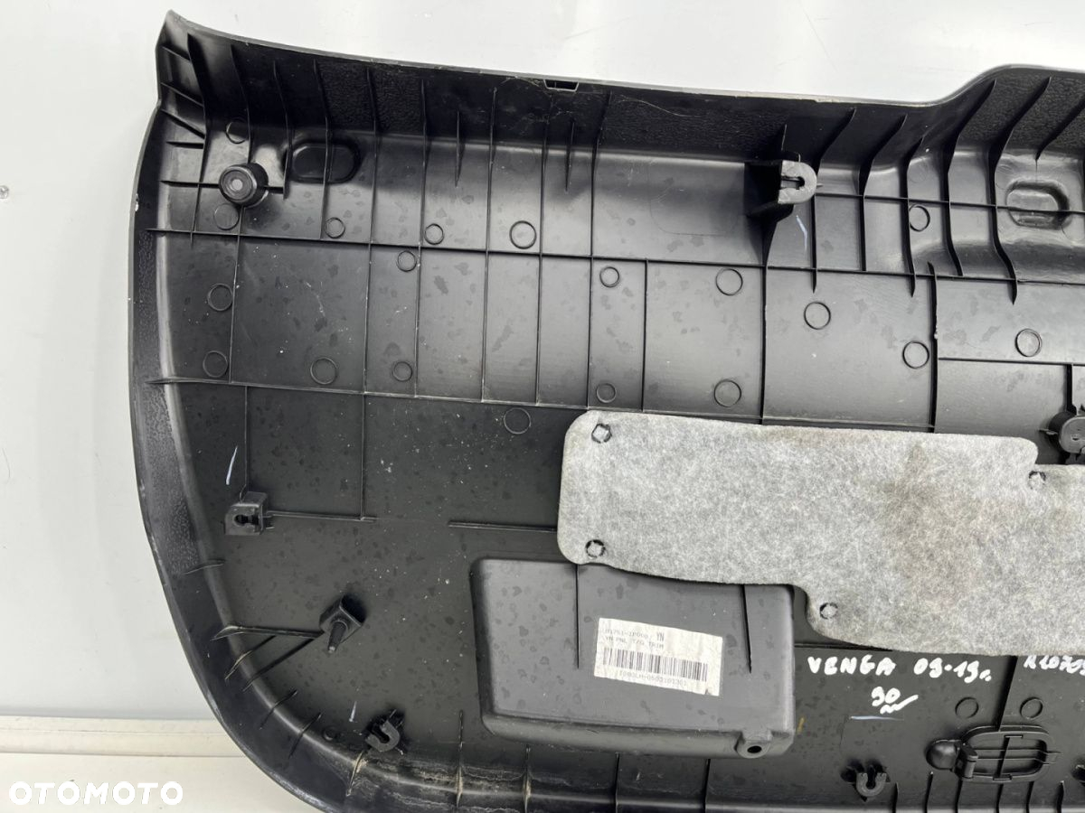 Tapicerka Kia Venga 09-19r. boczek klapy bagażnika 81751-1P000 - 5