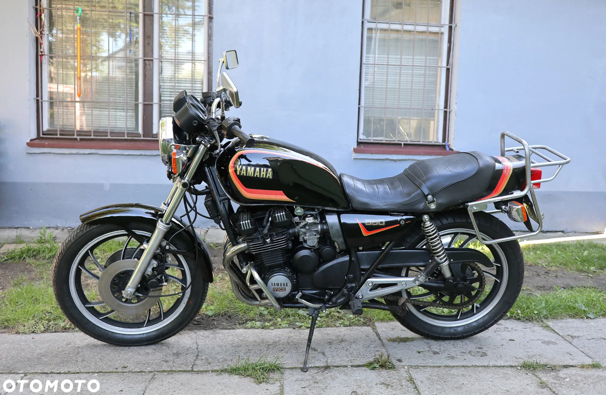 Yamaha XJ - 2