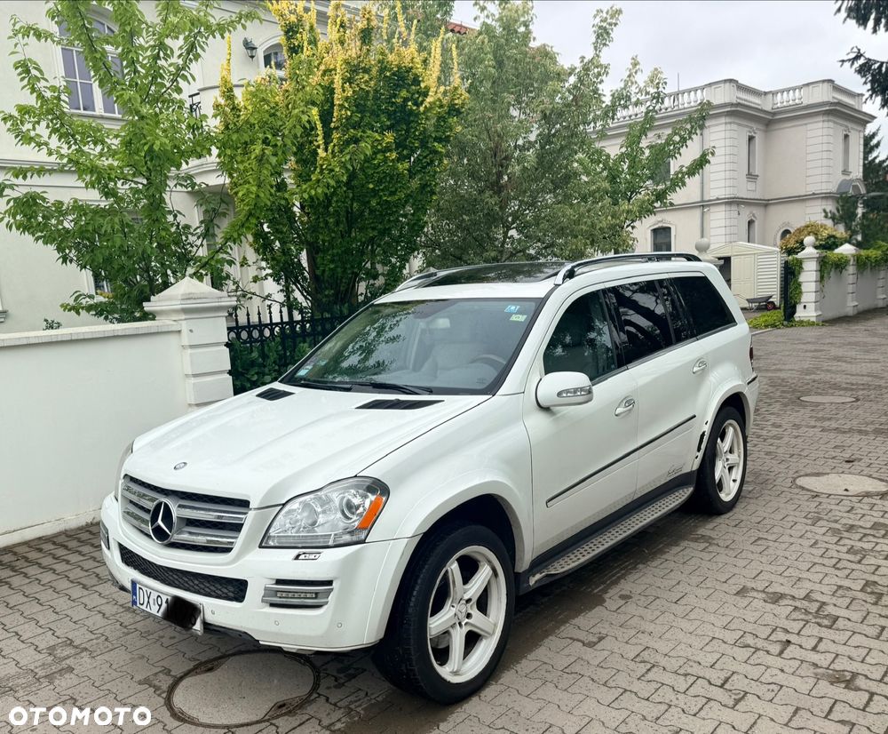 Mercedes-Benz GL 500 - 8