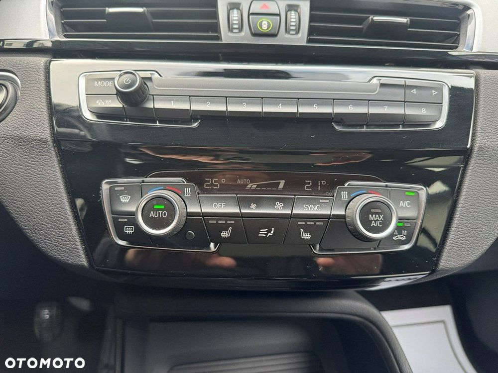 BMW X1 - 13