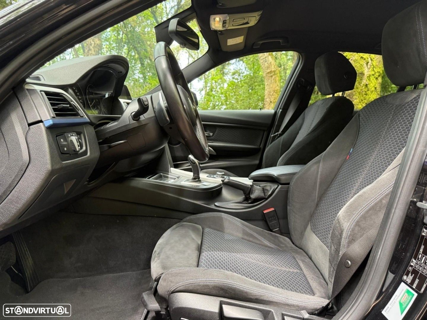 BMW 320 d Auto Pack M - 42