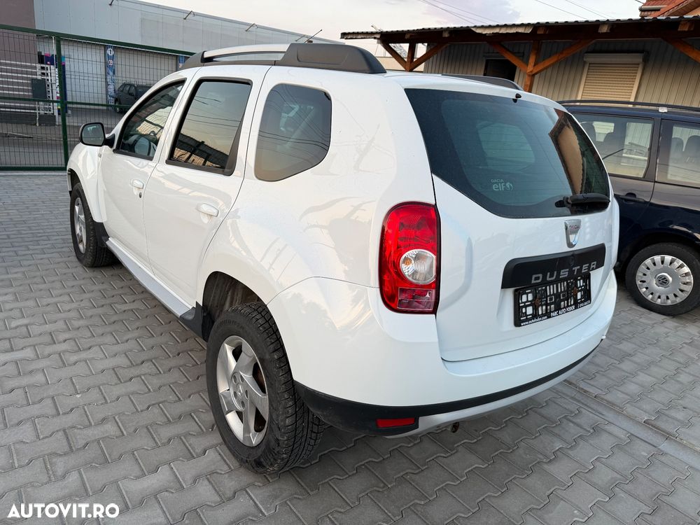Dacia Duster 1.6 16V 4x2 Prestige - 4